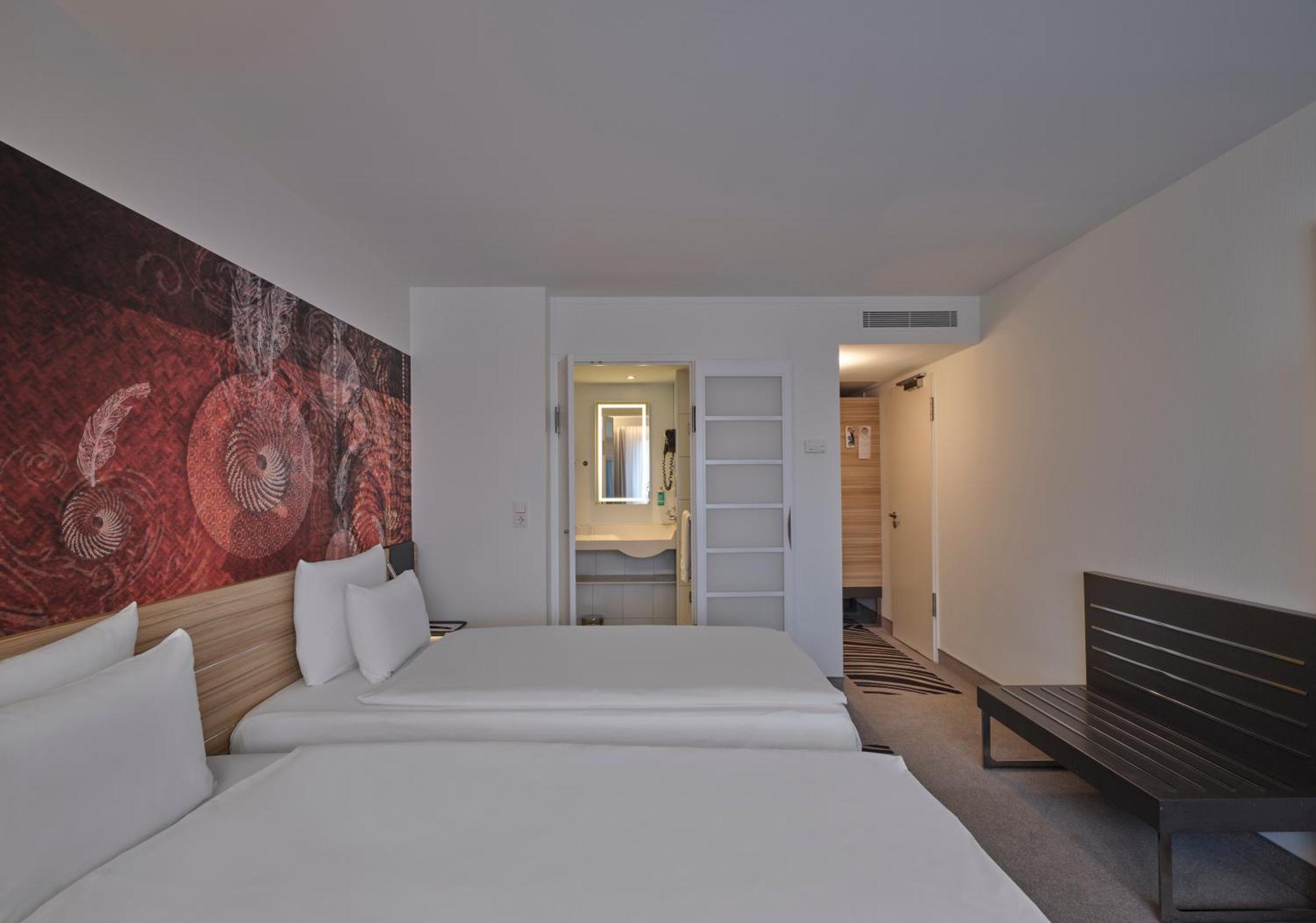 Novotel 4*